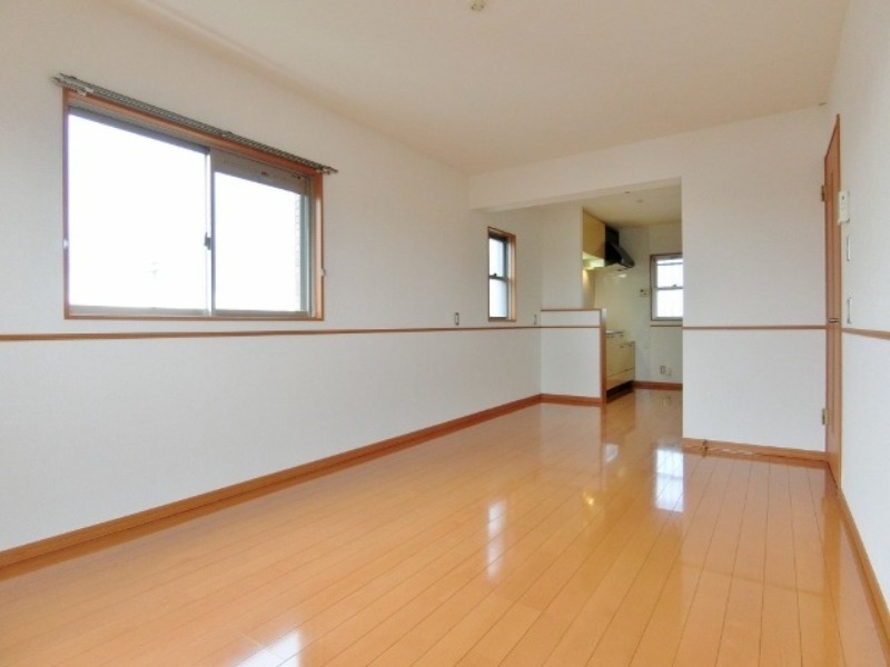 居室・リビング　図面と現状に相違がある場合には現状を優先