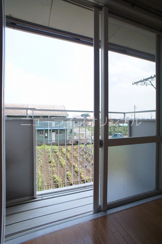 バルコニー　前面に遮る建物がなく、洗濯物がよく乾きます