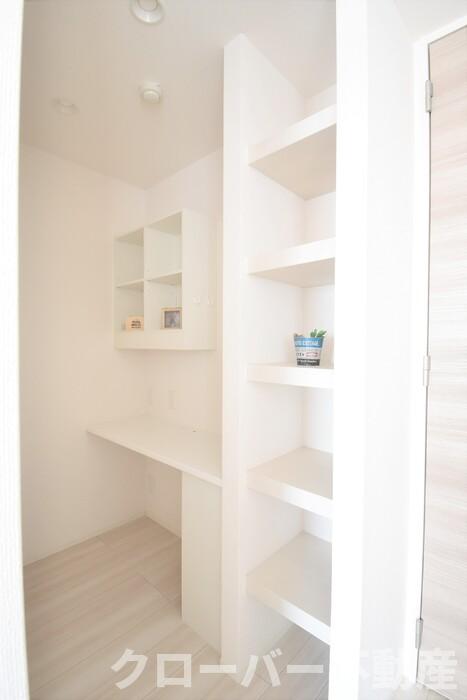 収納　ワークコーナー