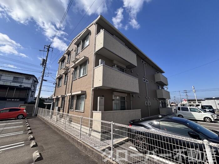 建物外観　外観写真