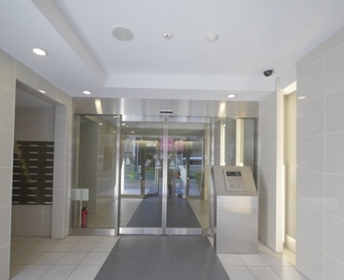 エントランス　★見学予約受付中★