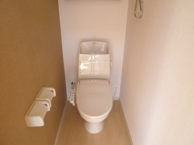 トイレ　シャワー付トイレ