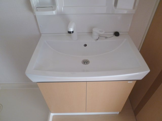 洗面設備　洗髪洗面化粧台