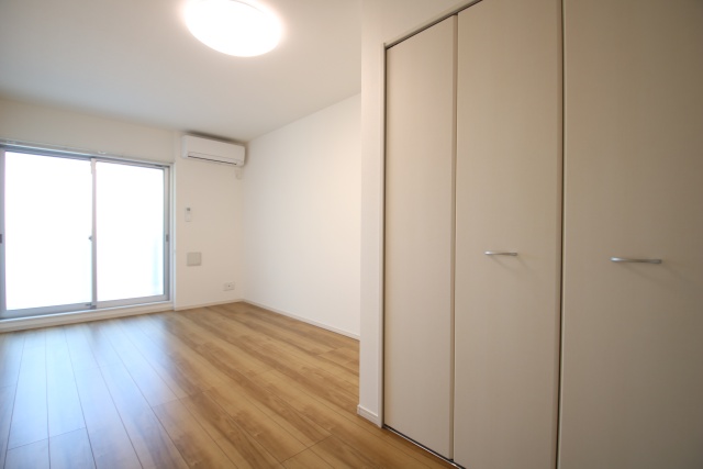 居室・リビング　※別室の参考写真の為、現況優先です。