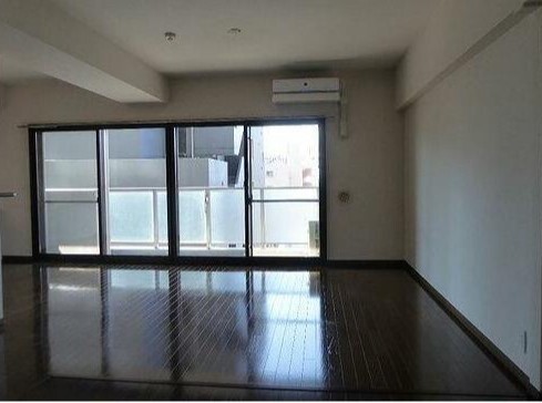 居室・リビング　同間取り別室