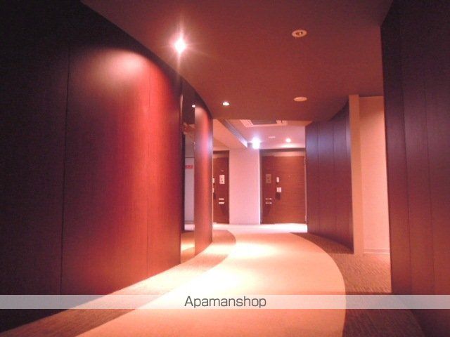 ロビー　ロビー