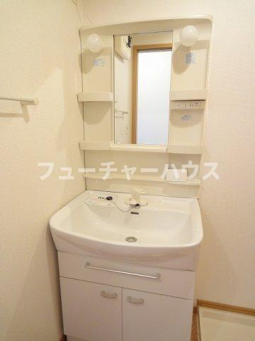 洗面設備　広い洗面スペース