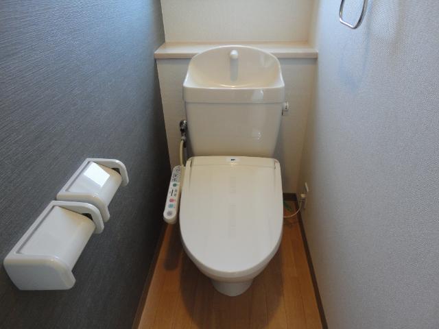 トイレ　シャワー付トイレ