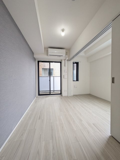 居室・リビング　モデルルーム（反転）