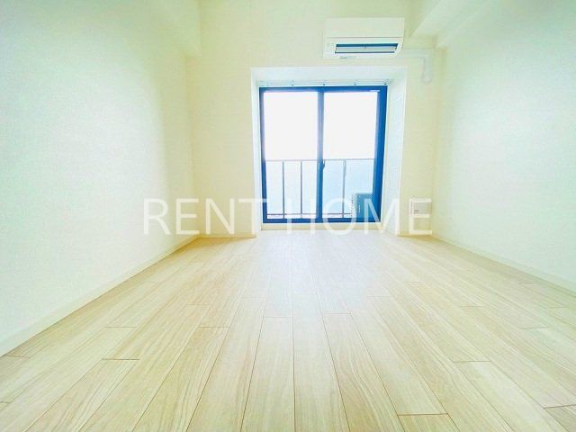 居室・リビング　洋室7.1帖と広めです。