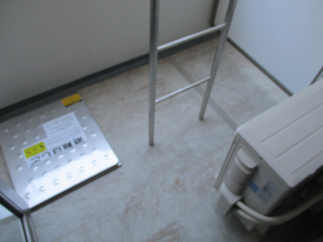 バルコニー　バルコニー