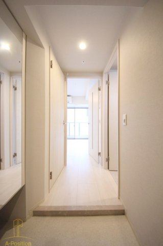 玄関　ヴィヴィフルヤ豊崎