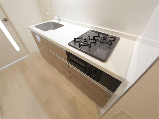 キッチン　システムキッチン（ガス2口グリル付）