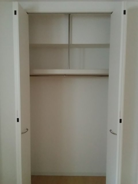 収納　同物件、別号室（反転）