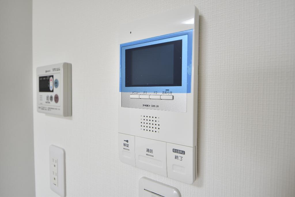 セキュリティ　カメラ付インターホン