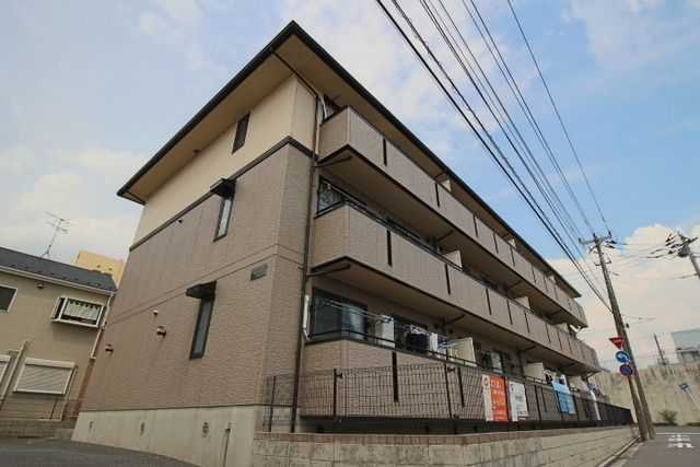 建物外観　南向き