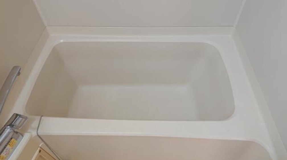 バス・シャワールーム　落ち着いた空間のお風呂です