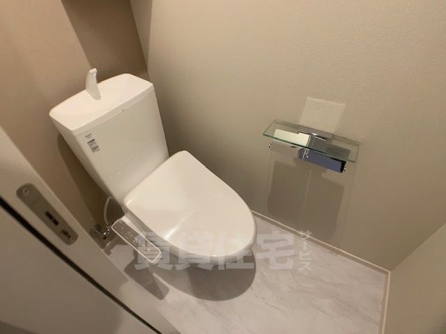リバーウエスト南茨木のトイレ写真