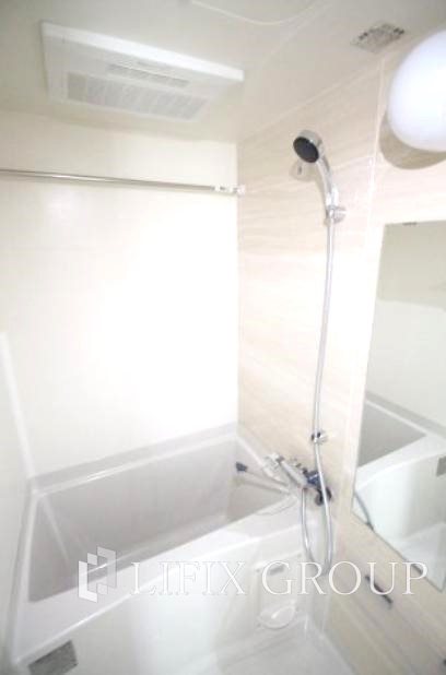 バス・シャワールーム　風呂