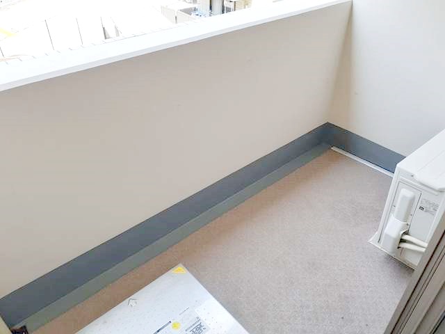 バルコニー　開放的で明るい空間を演出してくれるバルコニーです♪