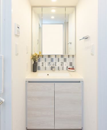 洗面設備　※モデルルーム・家具、雑貨類は付帯しません。