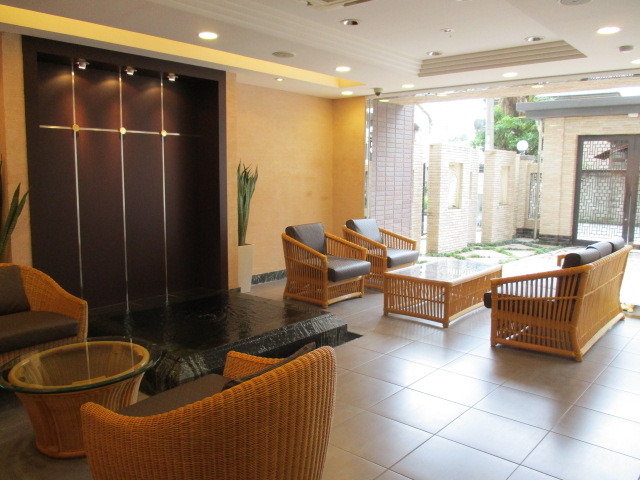 ロビー　エントランスロビーです