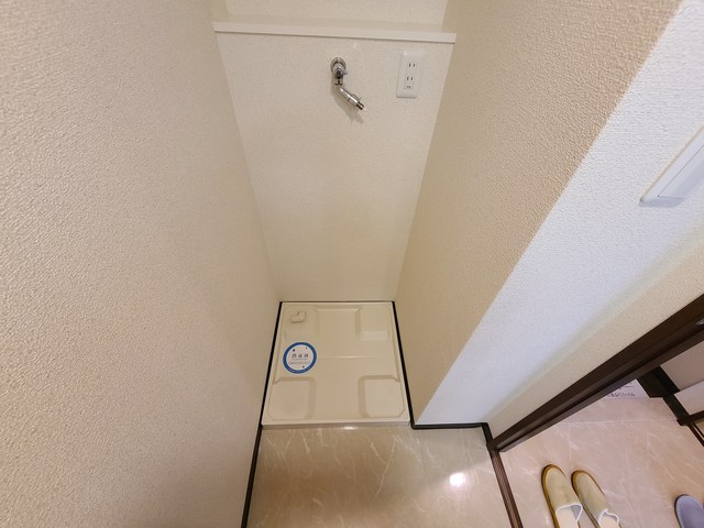 その他設備　室内に洗濯機置き場があります