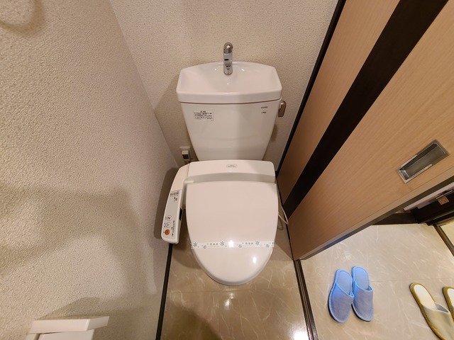 トイレ　綺麗で清潔感あるトイレです