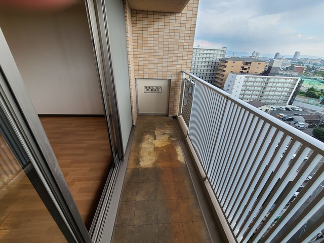 バルコニー　十分な広さのバルコニーです