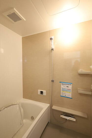 バス・シャワールーム　バスルーム新設しました！