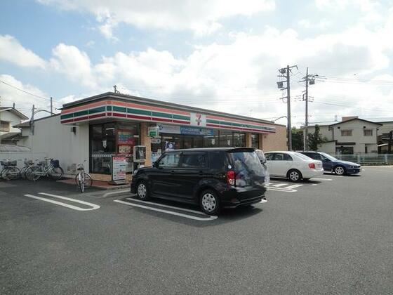 コンビニ　セブンイレブン幸手南３丁目店（コンビニ）まで450m