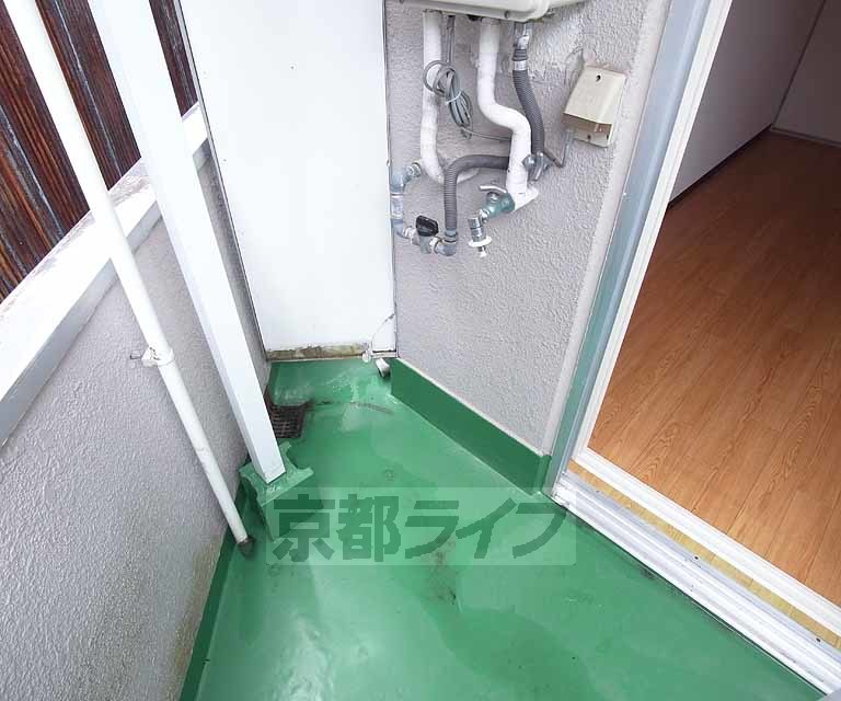 その他設備　室外洗濯機置き場です。