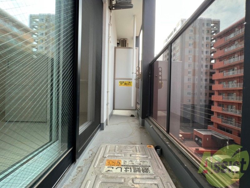 バルコニー　バルコニーです。洗濯物を干したり一息ついたりできますね！