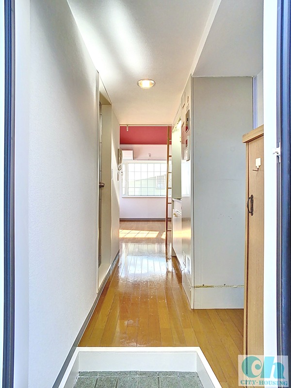 玄関　玄関からの室内☆