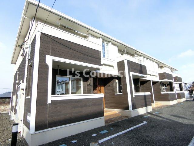 建物外観　２０１６年築のアパートです。