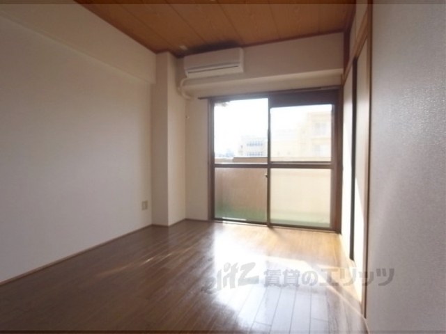 居室・リビング　洋室