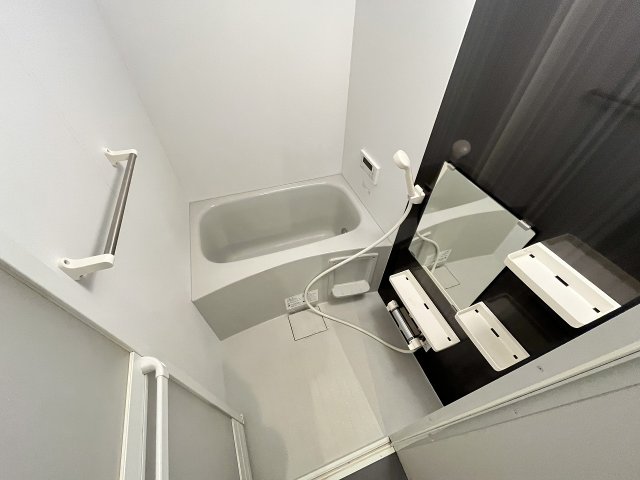 バス・シャワールーム　日々の疲れを癒すお風呂付です