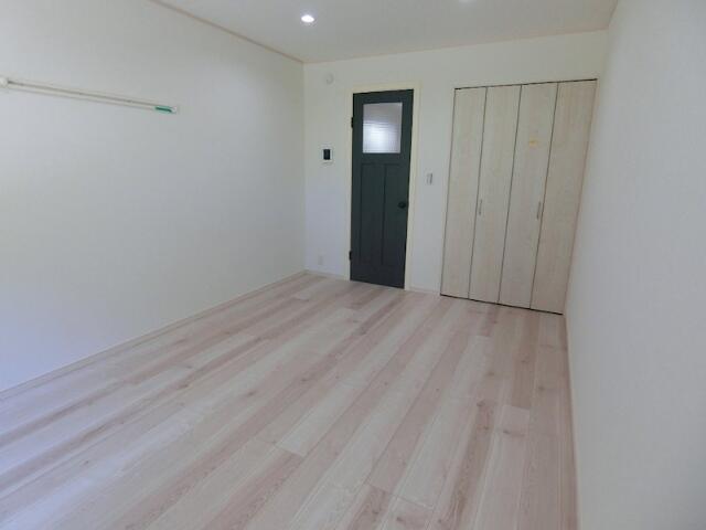 その他部屋・スペース　白い木目調のフローリング♪?