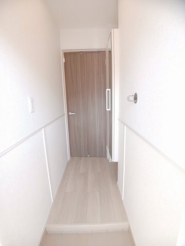 玄関　収納もある玄関です