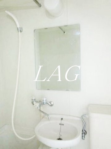 洗面設備　洗面台です。