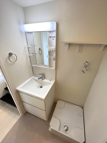 洗面設備　同シリーズ物件の参考写真になります※現況優先