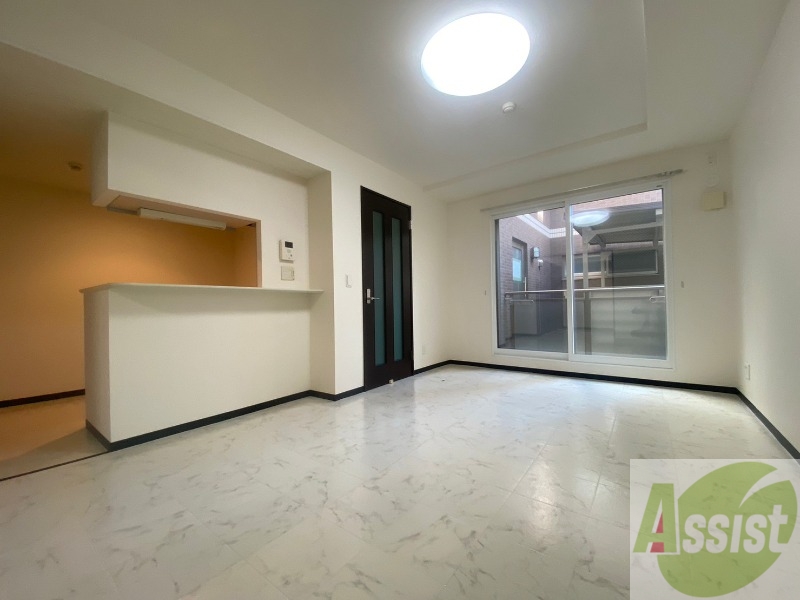 居室・リビング　広くてキレイなＬＤＫが広がっていて、充実した生活が送れそう。