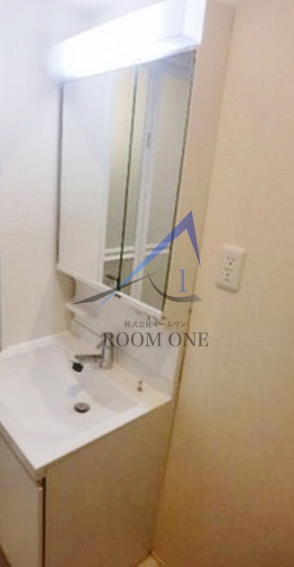 洗面設備　洗面台です。