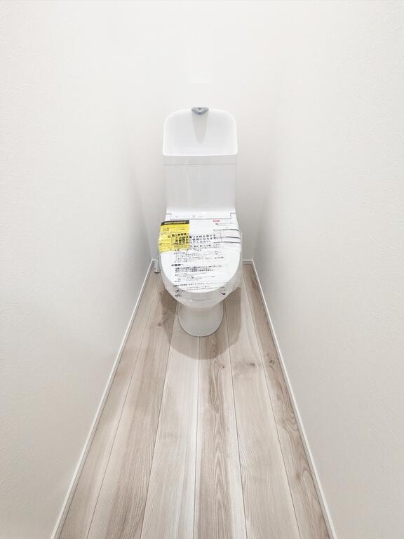 トイレ　ウォシュレットあり