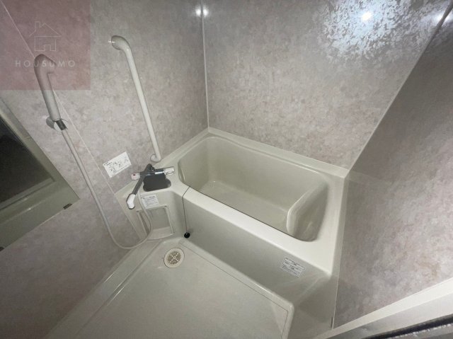 バス・シャワールーム　お風呂です