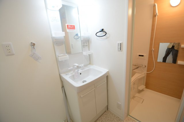 洗面設備　独立洗面化粧台付き☆