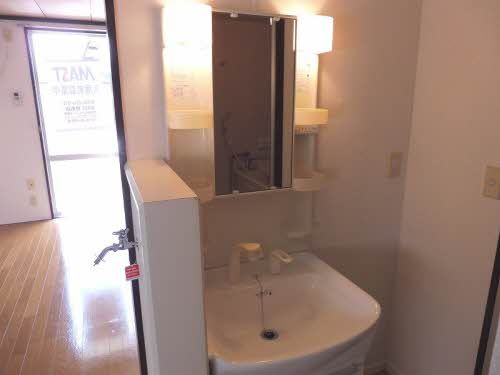 洗面設備　洗面化粧台