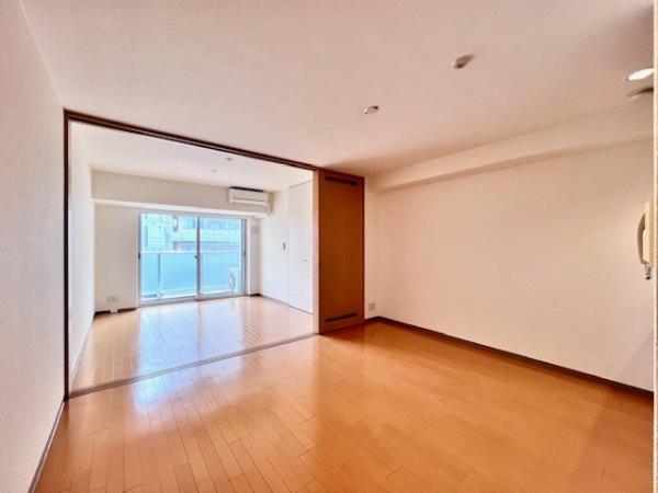 居室・リビング　ゆったりとした居間です