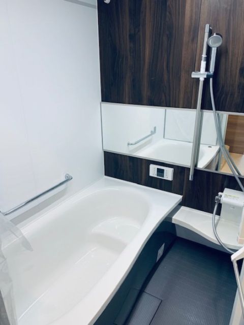 バス・シャワールーム