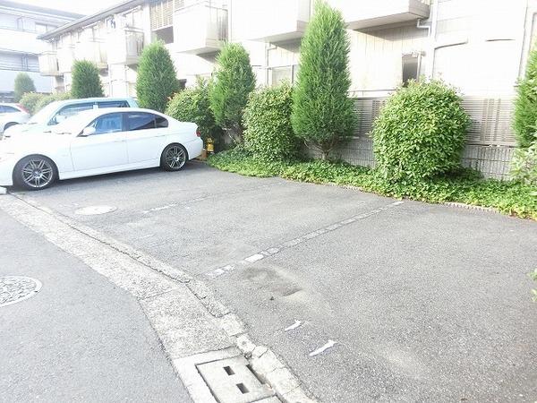 駐車場　駐車しやすい！